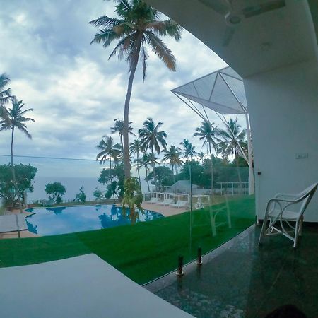 Elixir Cliff Beach Resort And Spa Varkala Zewnętrze zdjęcie