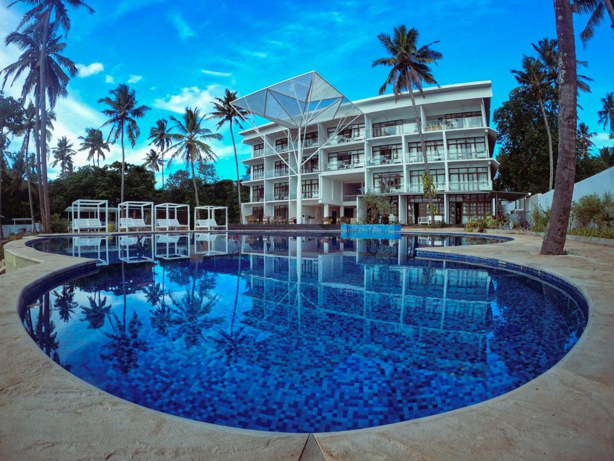 Elixir Cliff Beach Resort And Spa Varkala Zewnętrze zdjęcie