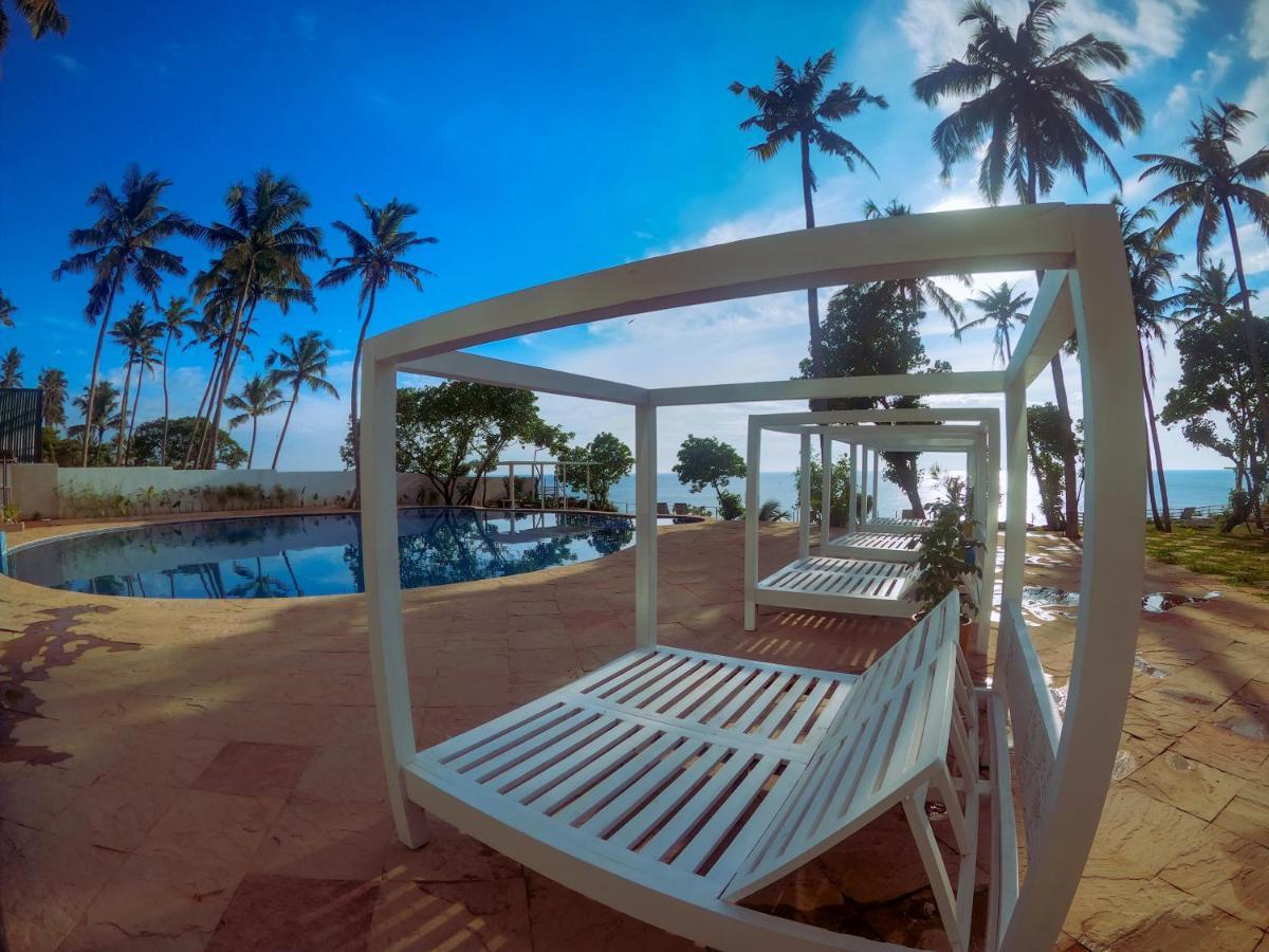 Elixir Cliff Beach Resort And Spa Varkala Zewnętrze zdjęcie