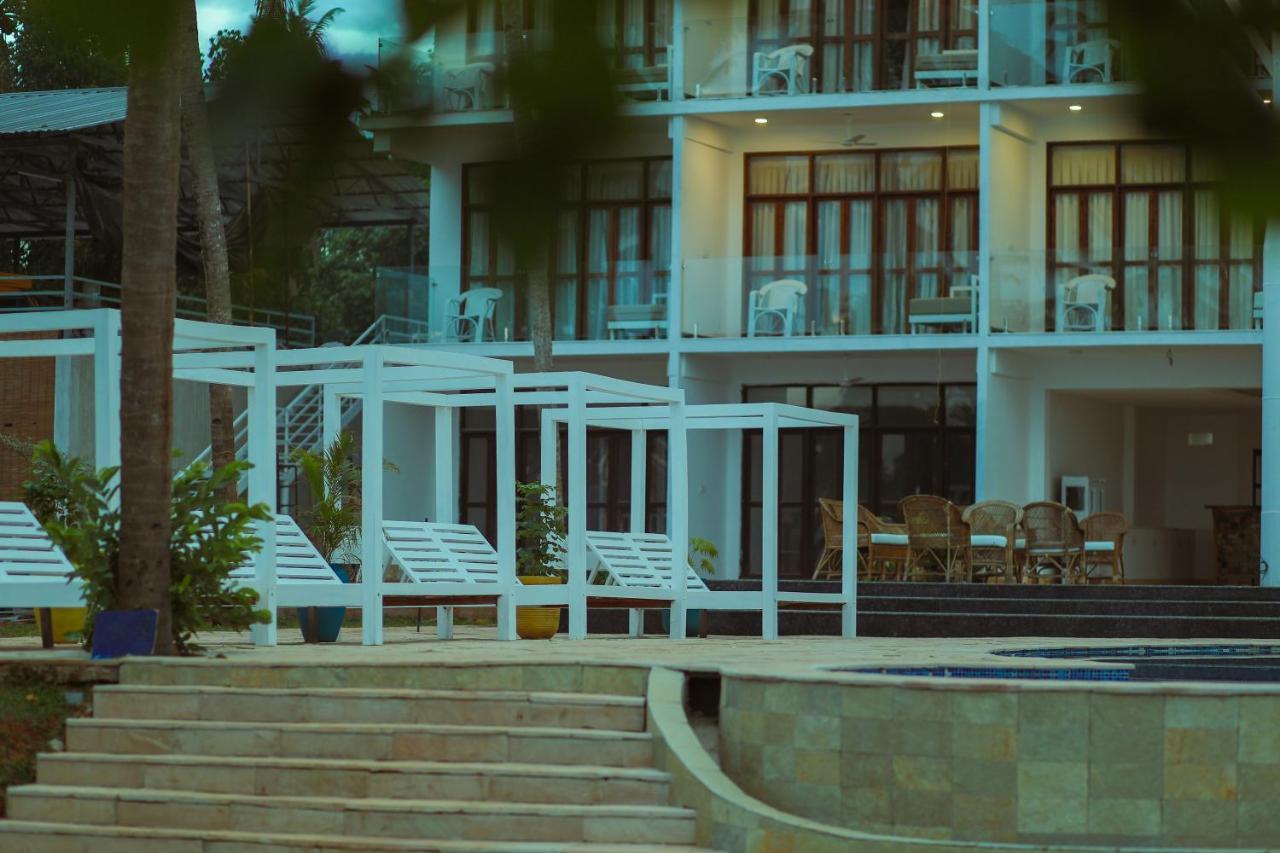 Elixir Cliff Beach Resort And Spa Varkala Zewnętrze zdjęcie