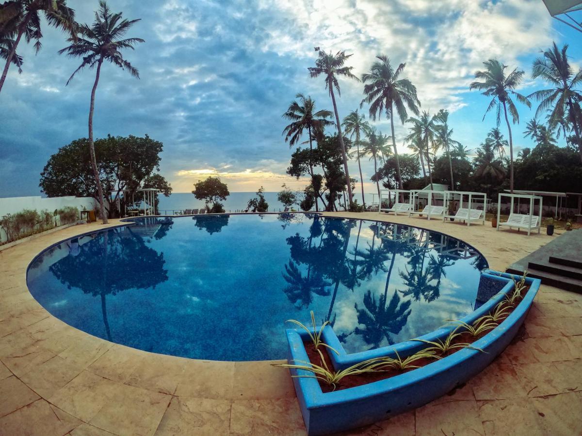 Elixir Cliff Beach Resort And Spa Varkala Zewnętrze zdjęcie