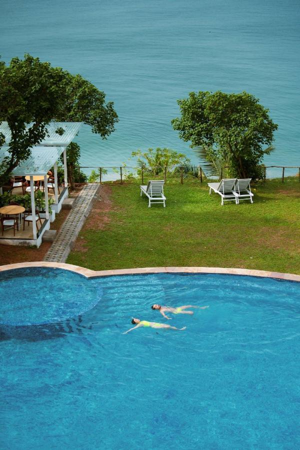 Elixir Cliff Beach Resort And Spa Varkala Zewnętrze zdjęcie