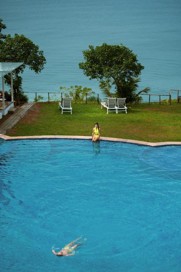Elixir Cliff Beach Resort And Spa Varkala Zewnętrze zdjęcie